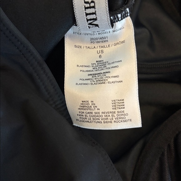 Miraclesuit Classic Black Swim Dress size 6 - Picture 6 of 6